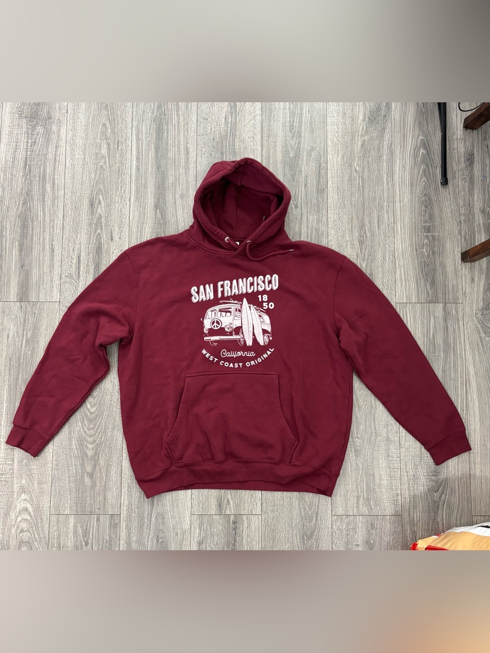 San Francisco California Graphic Hoodie Burgundy Pullover Sweatshirt 2XL